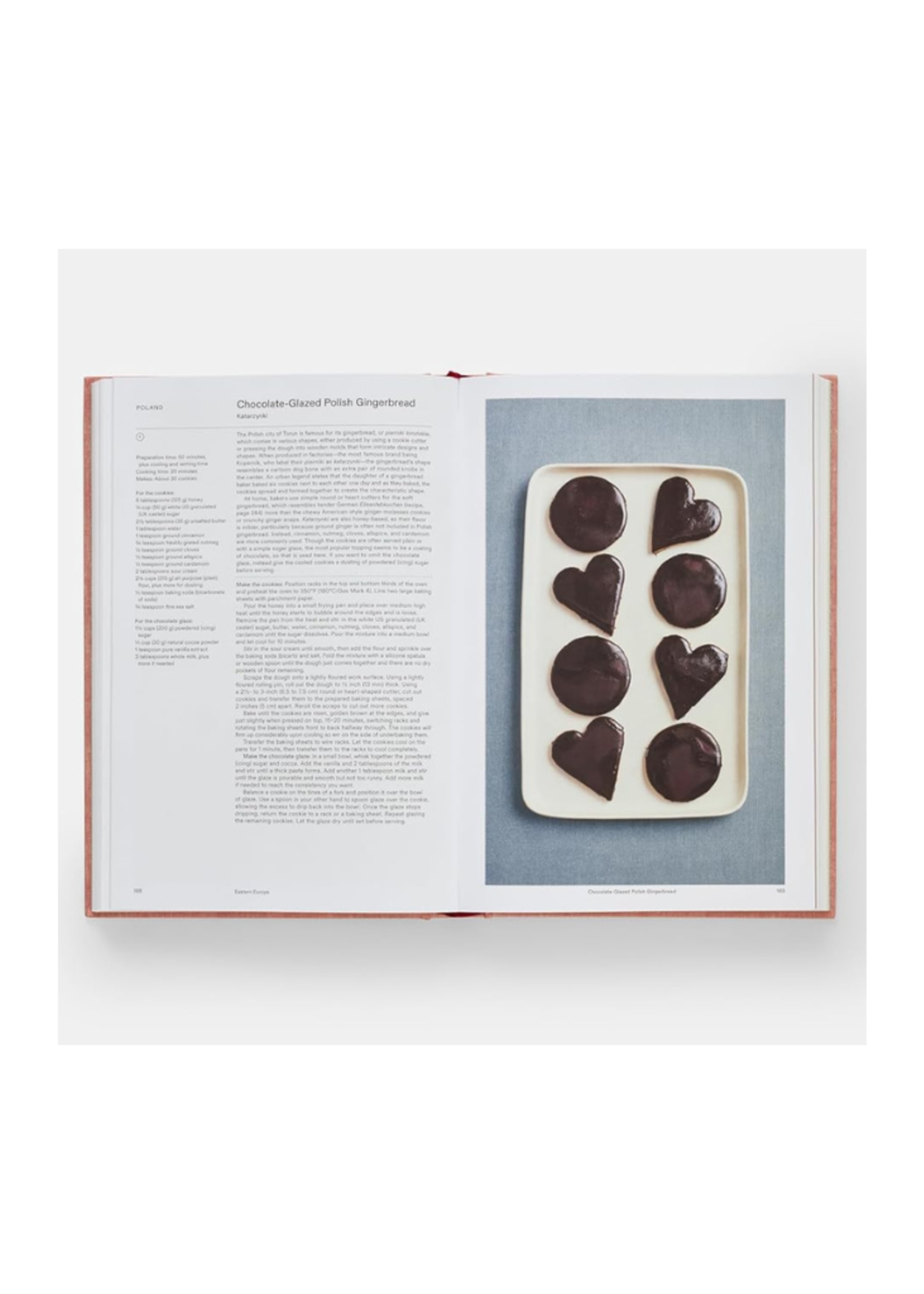 Phaidon Press Phaidon - ﻿﻿﻿Crumbs: Cookies and Sweets from Around the World  by Ben Mims