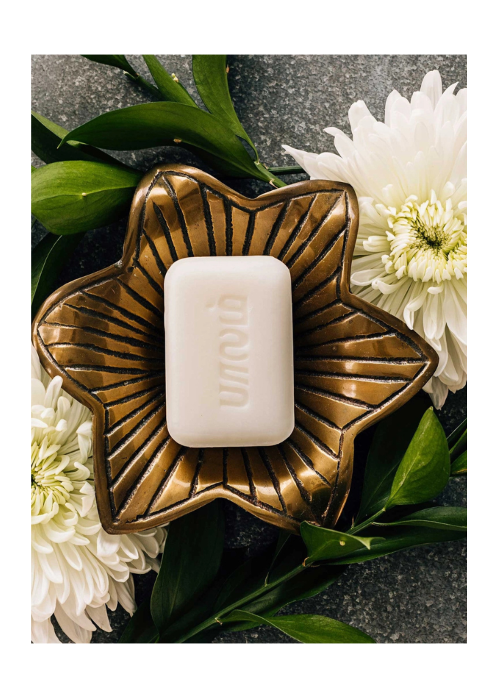 Ten Thousand Villages Ten Thousand Villages - Lotus Soap 3.2 oz