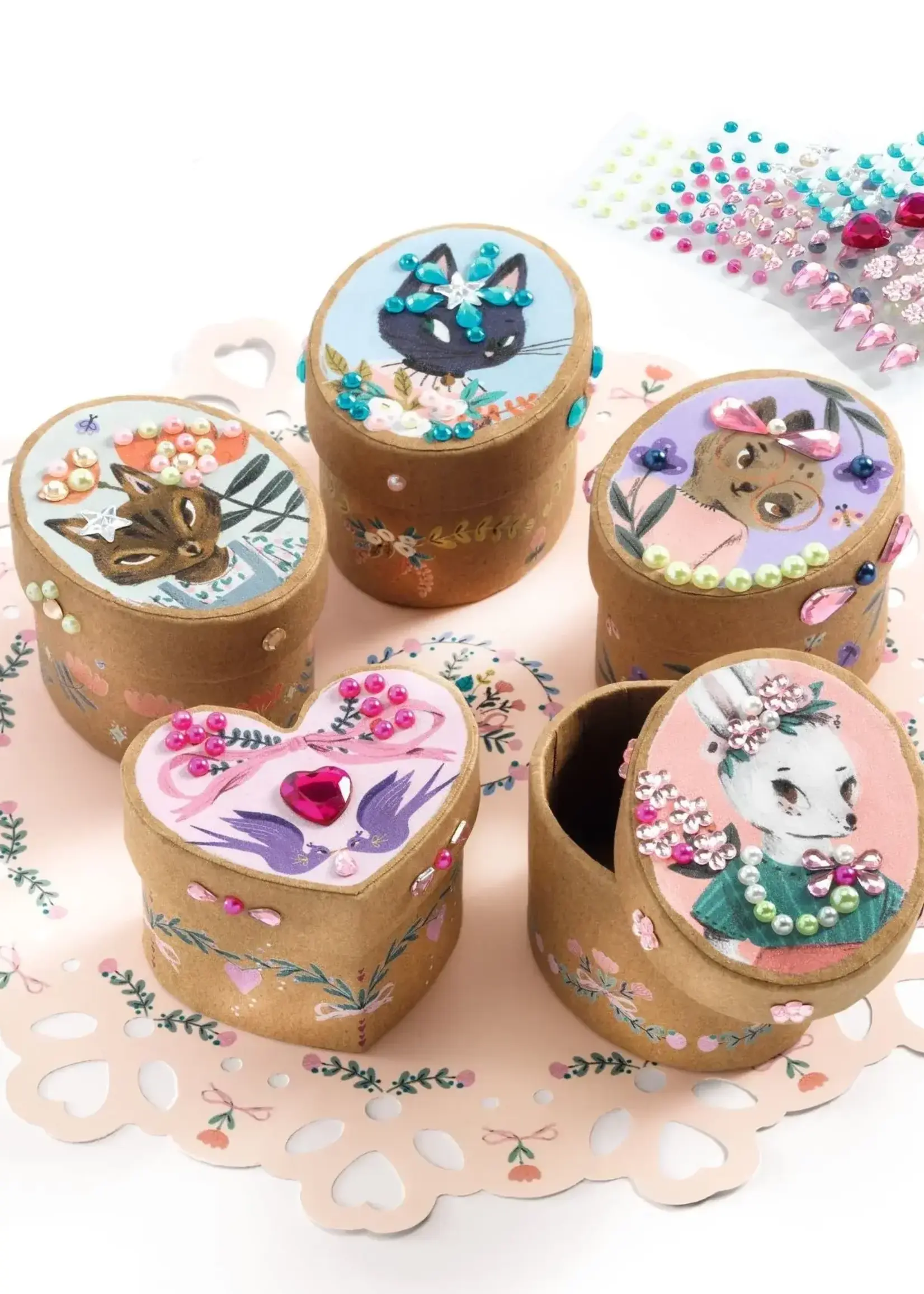 Djeco Djeco Adorable DIY Craft Kit