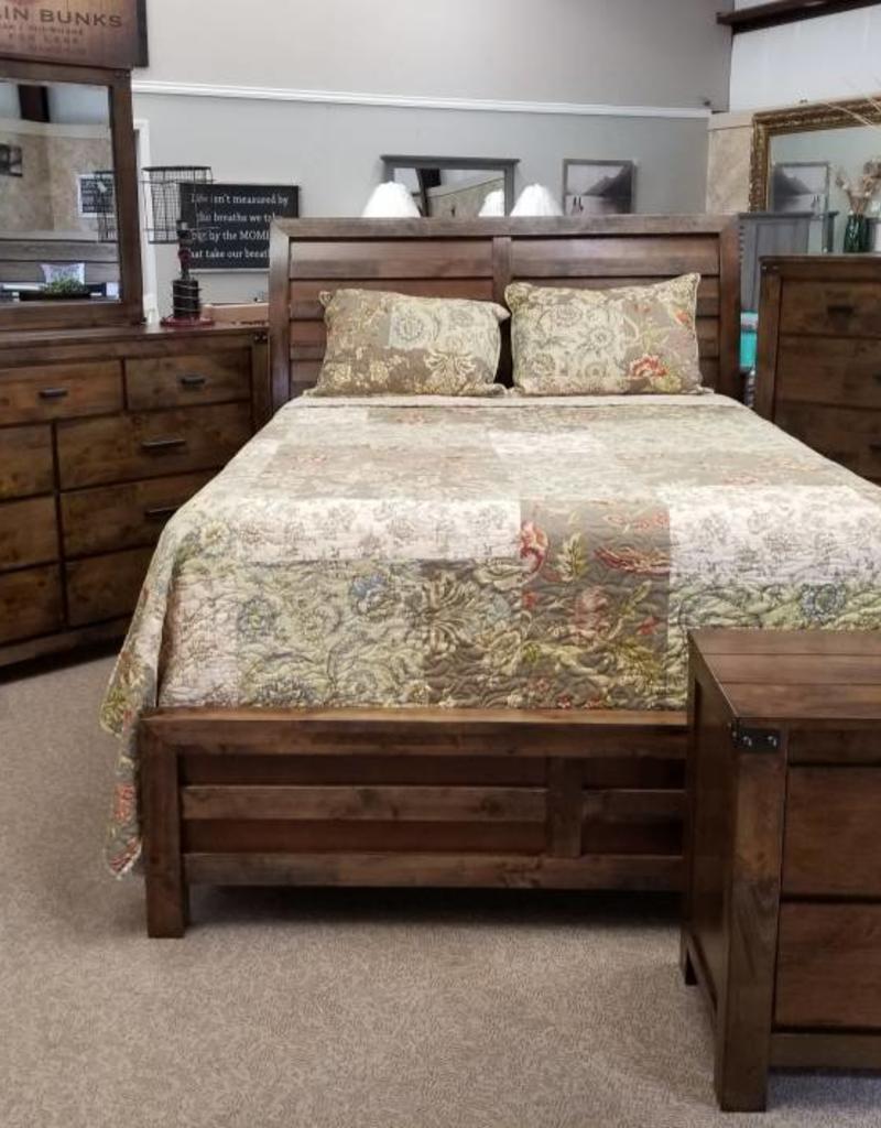 Crownmark Curtis Sleigh Bed King Size