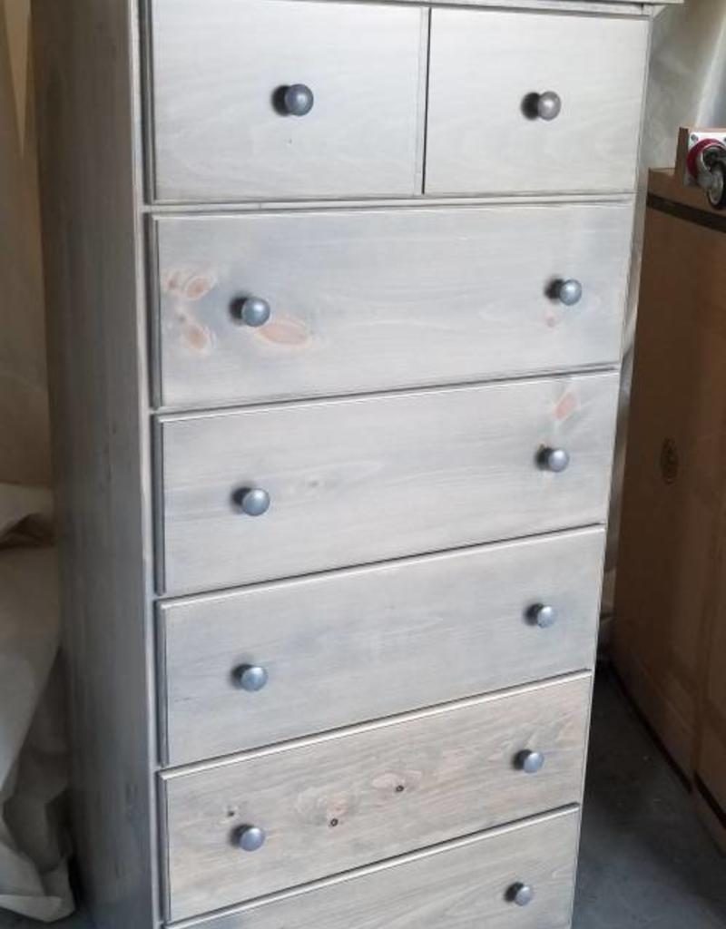 Pine 6 Drawer Chest W Stock Finish Bargain Box And Bunks