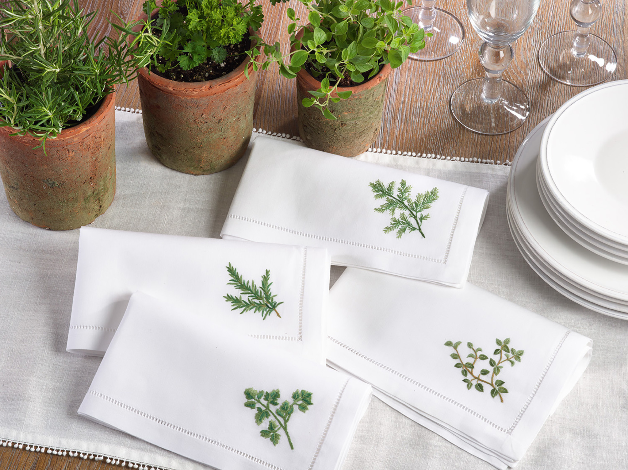 SARO Herb Napkin Luxury Table Linens Maison et Cadeaux