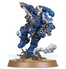 Games Workshop WH40k Space Marines Primaris Lieutenant in Reiver Armour