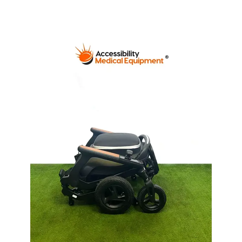 Refurbished Golden Ally Lightweight Folding Power Wheelchair (like new), Manufacturer Warranty Included