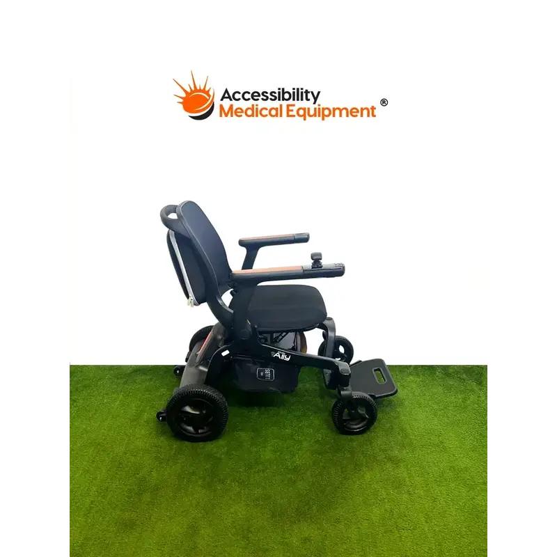 Refurbished Golden Ally Lightweight Folding Power Wheelchair (like new), Manufacturer Warranty Included