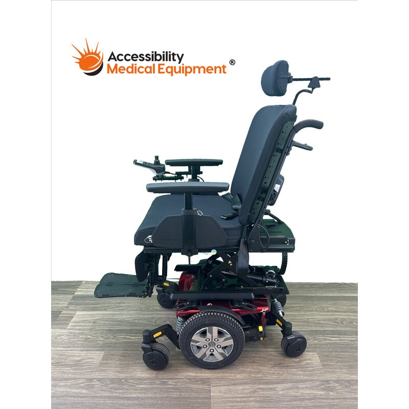 Refurbished 2025 Quantum J4e Power Wheelchair (Vertical Lift, Power Tilt, Elevating Legrests) - Includes Batteries
