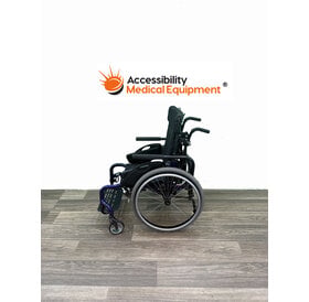 Refurbished Pediatric Quickie R2 Manual Wheelchair with Foot Plate - 14" Seat