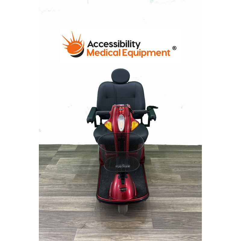 Refurbished Pride Legend Bariatric Heavy Duty 3 Wheel Scooter - Batteries Included