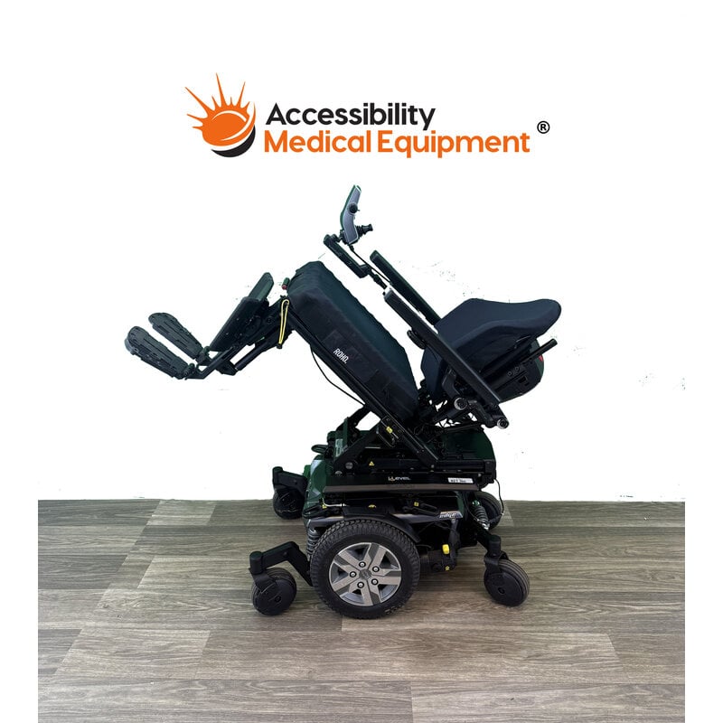 Refurbished Pride Quantum 2.0 iLevel Power Wheelchair with 18" Seat - New Batteries