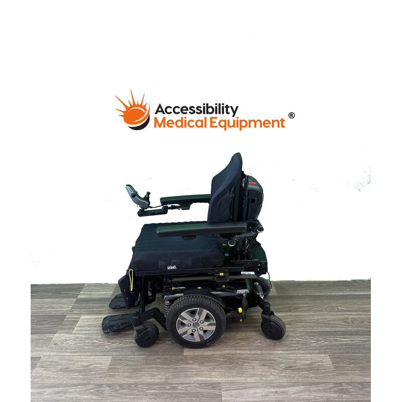 Refurbished Pride Quantum 2.0 iLevel Power Wheelchair with 18" Seat - New Batteries