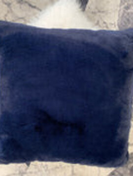 Rug Factory Plus RF Chinchilla Pillow 20"x20"