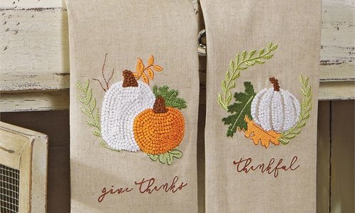 Fall Kitchen Towel, Hello Fall, Thanksgiving Hostess Gift, Fall Clearance,  Autumn Towels Cotton, Fall Teacher Gift, for Mom 