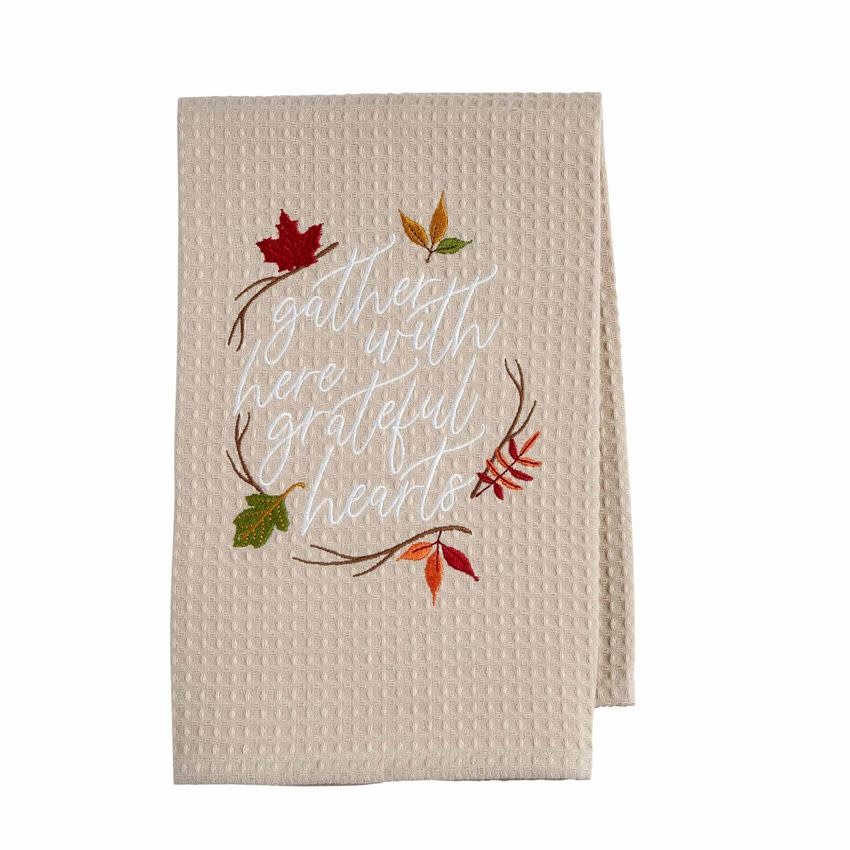 https://cdn.shoplightspeed.com/shops/620628/files/25269604/mudpie-mudpie-thanksgiving-waffle-towels.jpg