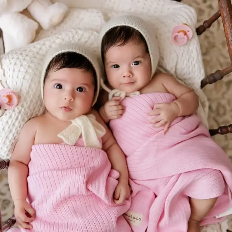 Bubblegum Pink Ribbed Organic Cotton Baby Blanket