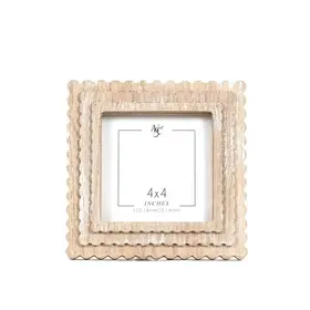 4x4 Scalloped Photo Frame