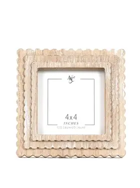 4x4 Scalloped Photo Frame