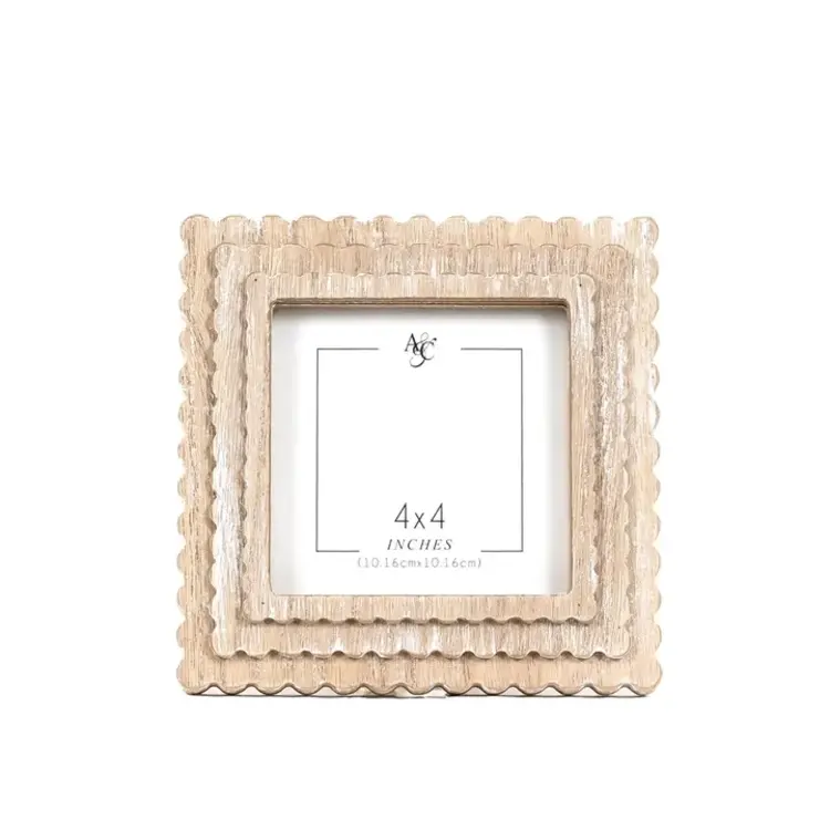 4x4 Wood Scalloped Natural Photo Frame