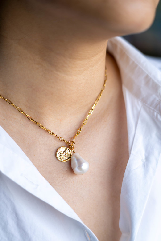 INFASHION Baroque Pearl Pendant Necklace