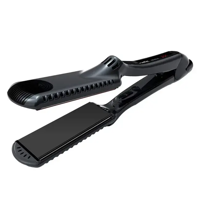 CROC Croc Black Titanium Wet to Dryflat Iron