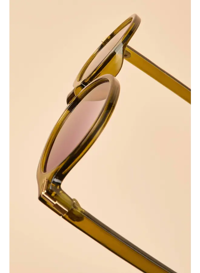 Limited Edition Lara Sunglasses Olive