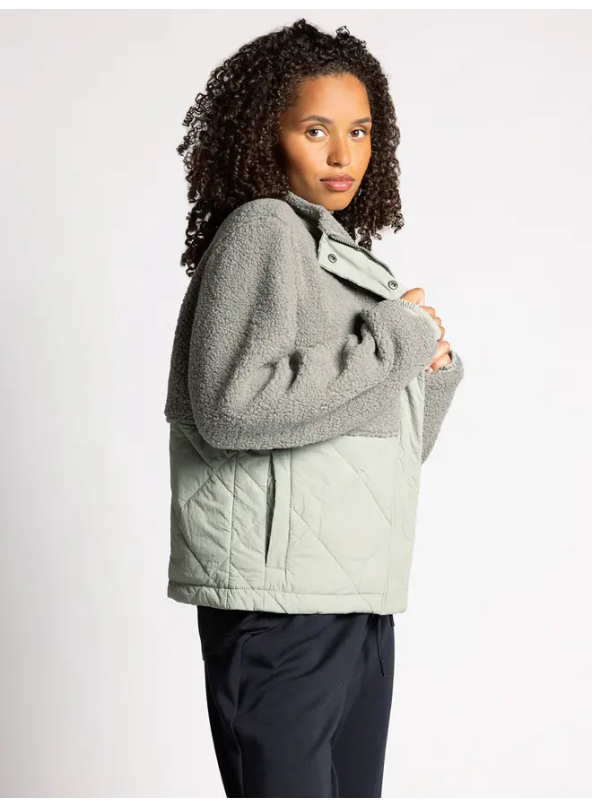 Tundra Jacket Sage Green