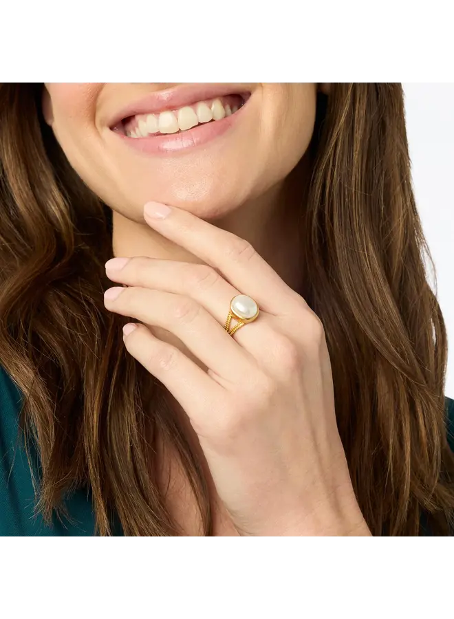 Cabochon Ring Pearl