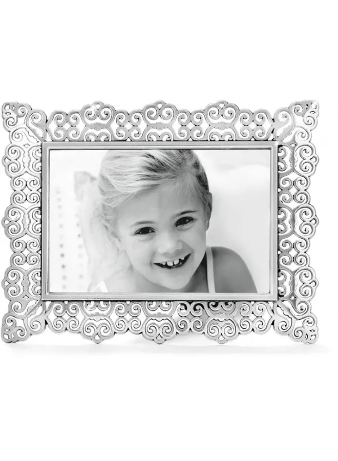 Geneva Large Frame