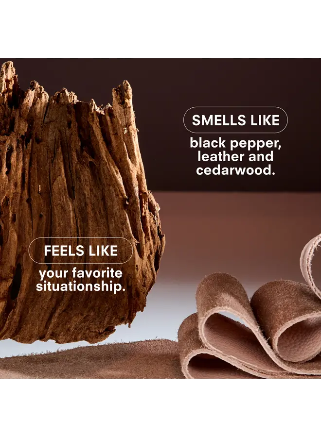 Essentials Candle Hard Wood