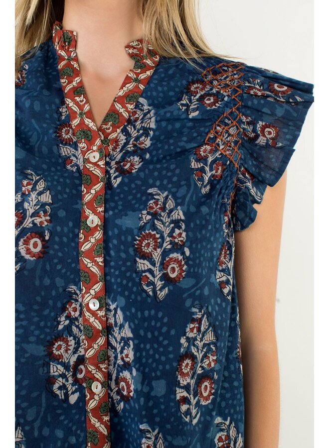 Flutter Sleeve Floral Print V-Neck Top