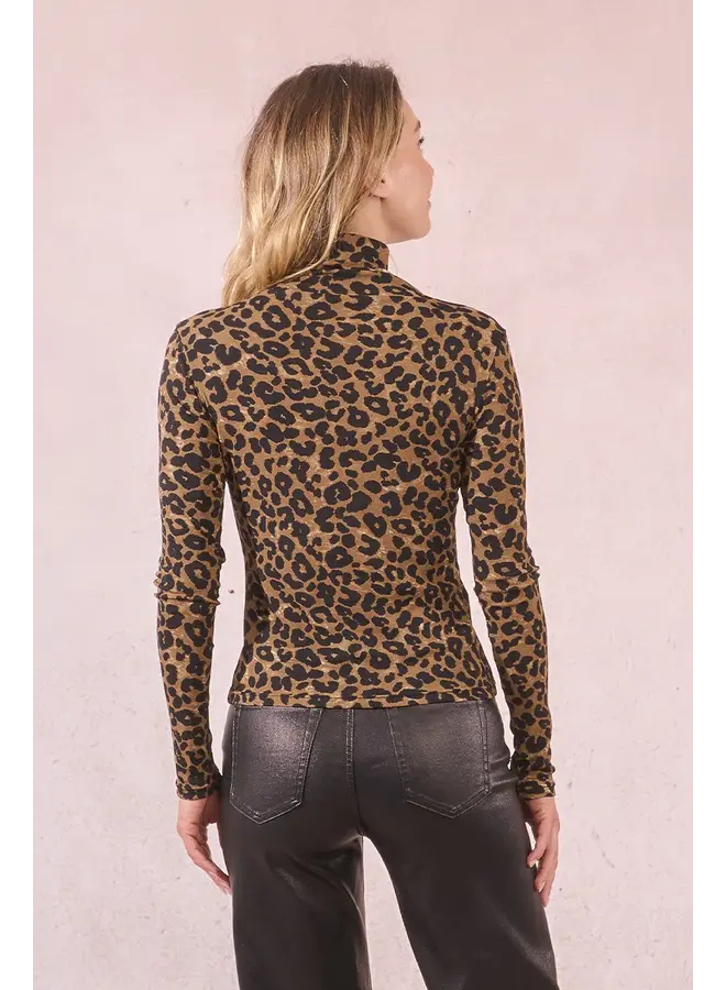 Long Sleeve Undersweater Top Leopard