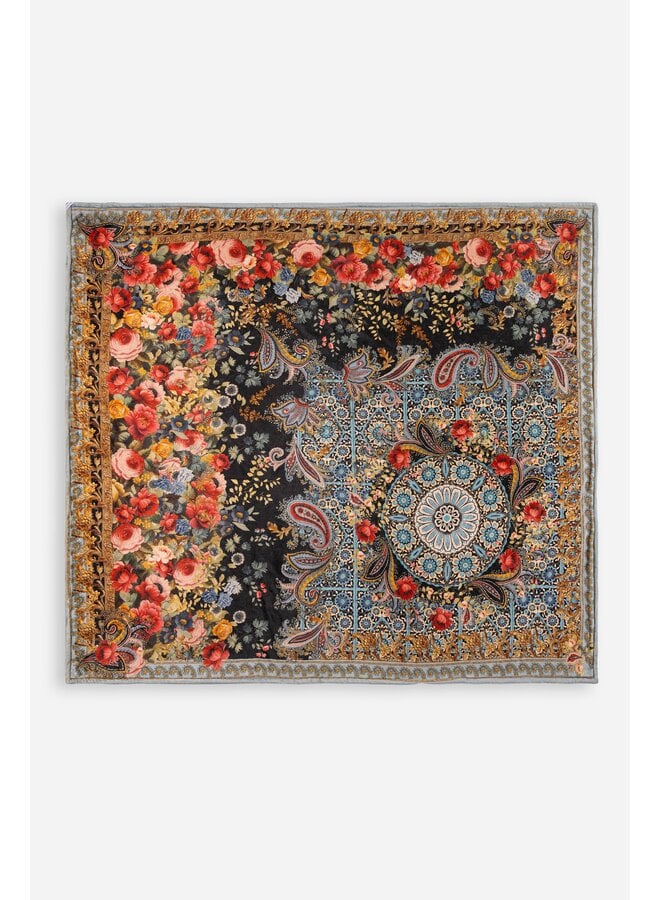 Laurel Canyon Cozy Blanket Leto