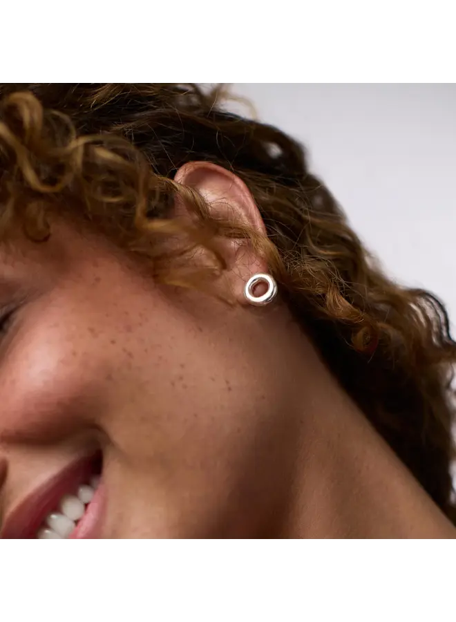 Wave Circle Stud Silver
