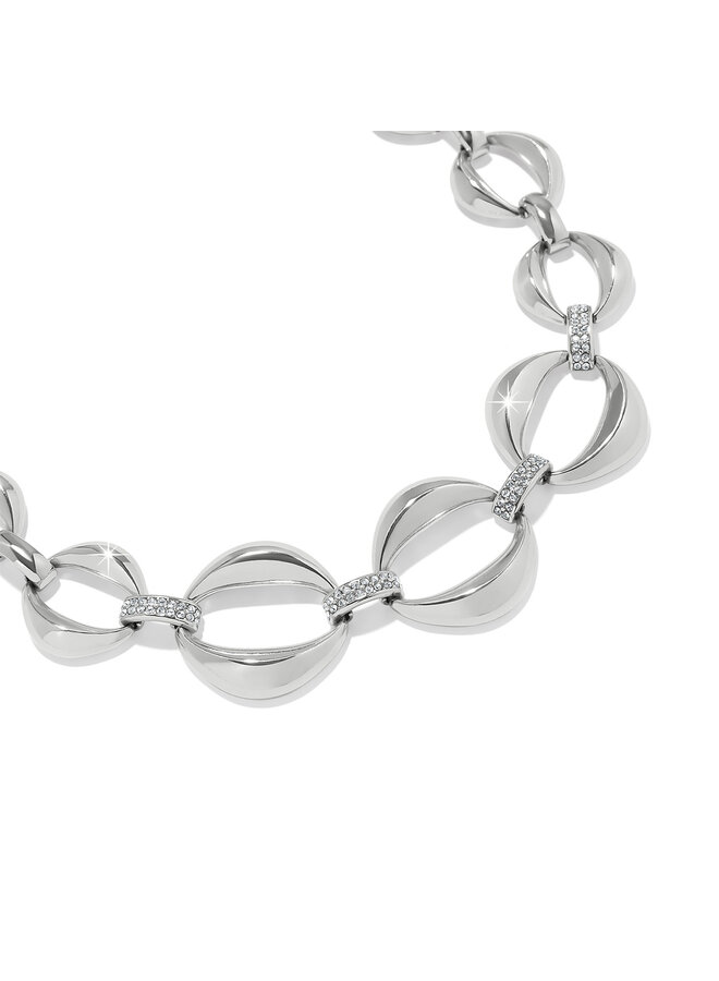Meridian Classic Cresent Link Necklace