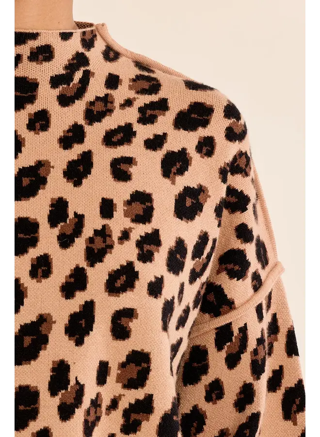 Knitted Sweater Leopard Print Camel