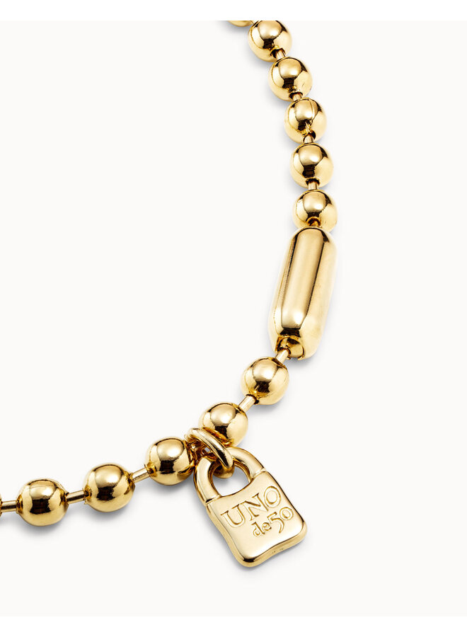 Short Beaded Necklace with Padlock Gold