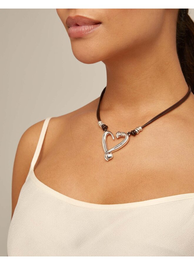 Short Leather Necklace with a Heart