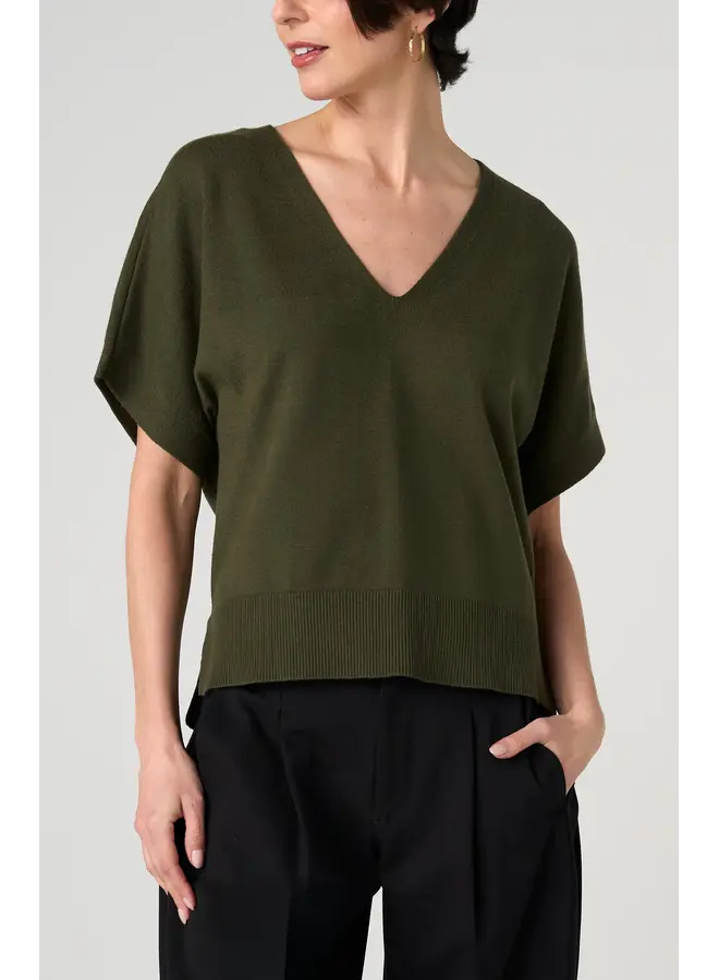 Short Sleeve V-Neck Dolman Popover Sweater Hunter Green