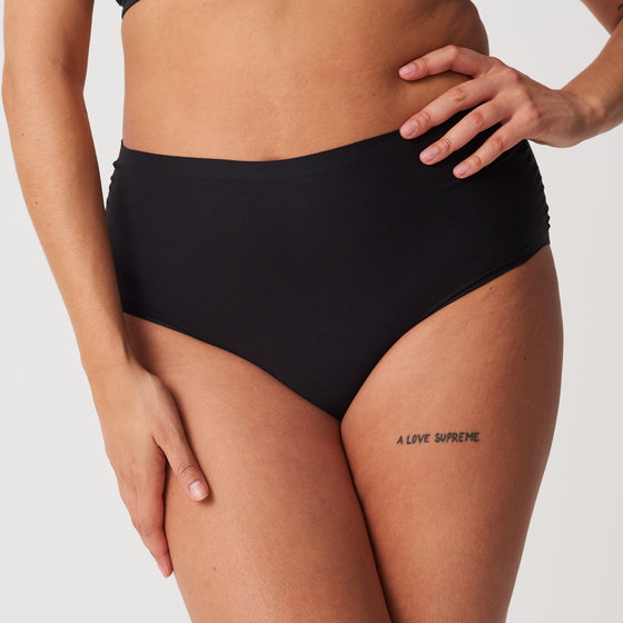 Hanky Panky Daily Lace Plus Size Thong – Melmira Bra & Swimsuits