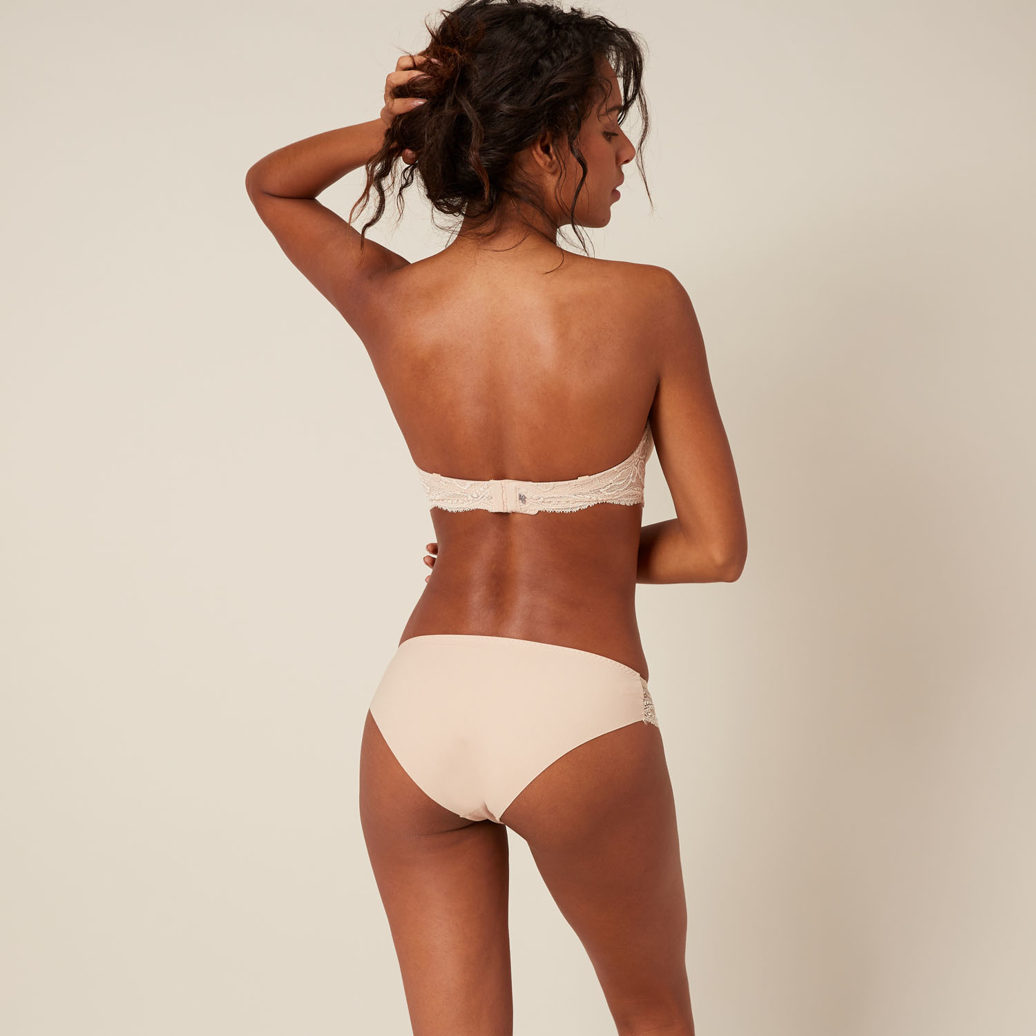 Quinn Molded Plunge Strapless-Discontinued Style