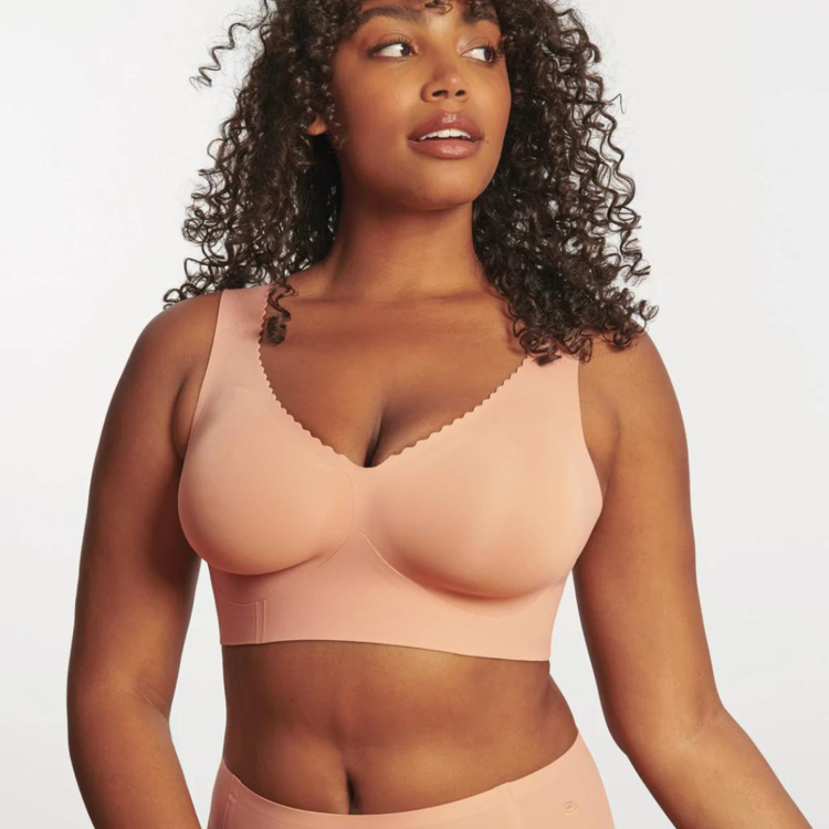 Evelyn & Bobbie Evelyn Bralette Himalayan Salt