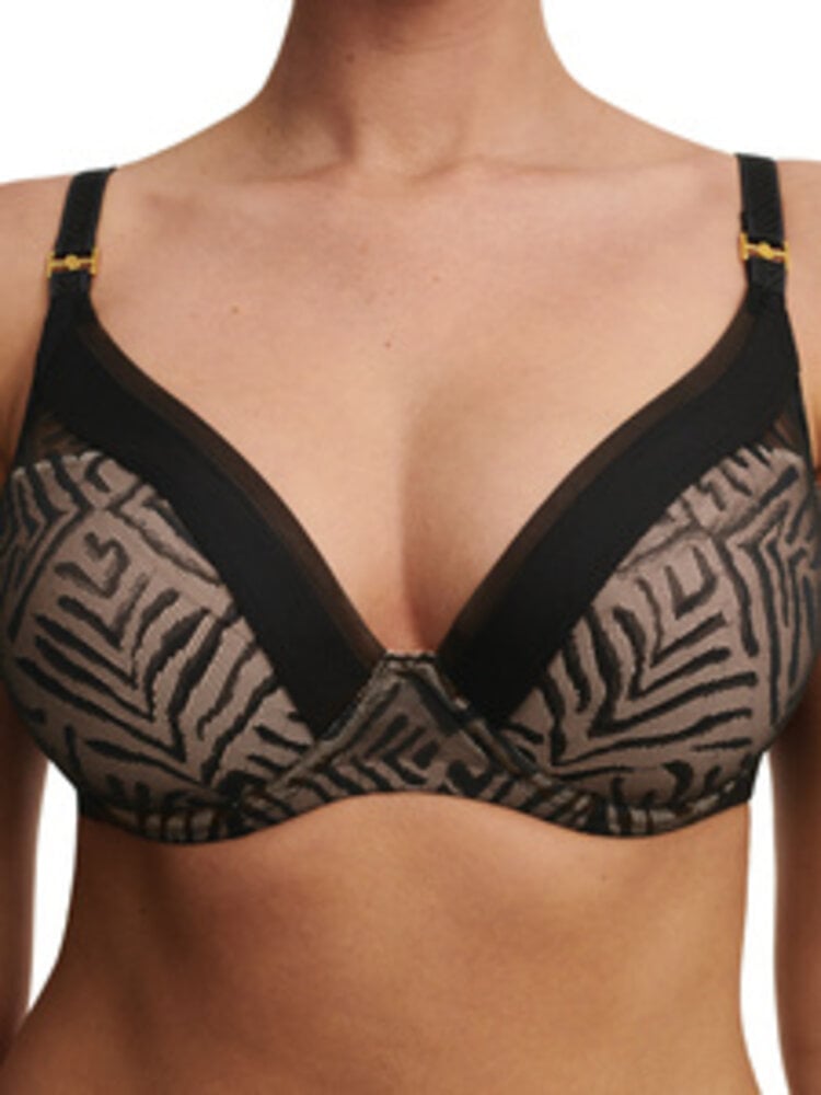 Chantelle Graphic Allure Plunge T-Shirt Bra Black (11)