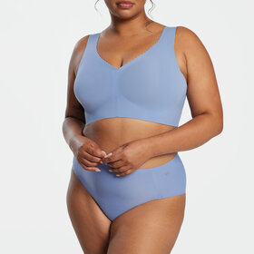 Evelyn & Bobbie Evelyn Bralette Cloud Blue