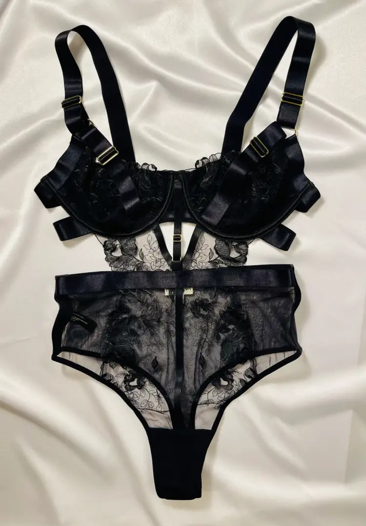 Embroidered Bodysuit - Black