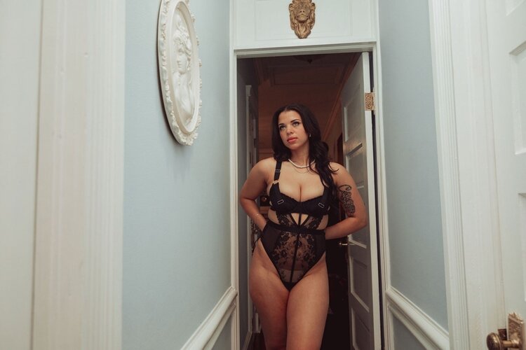 Embroidered Bodysuit - Black