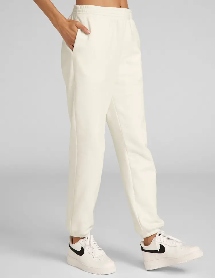 Beyond Yoga On The Go Jogger Sweatpant - Fresh Snow