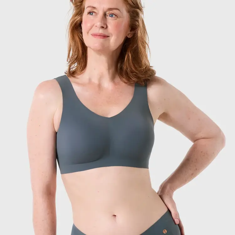 Evelyn & Bobbie Defy Bralette - Slate Grey
