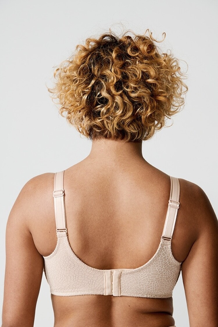 Chantelle C Magnifique Unlined Minimizer - Beige (0WU)