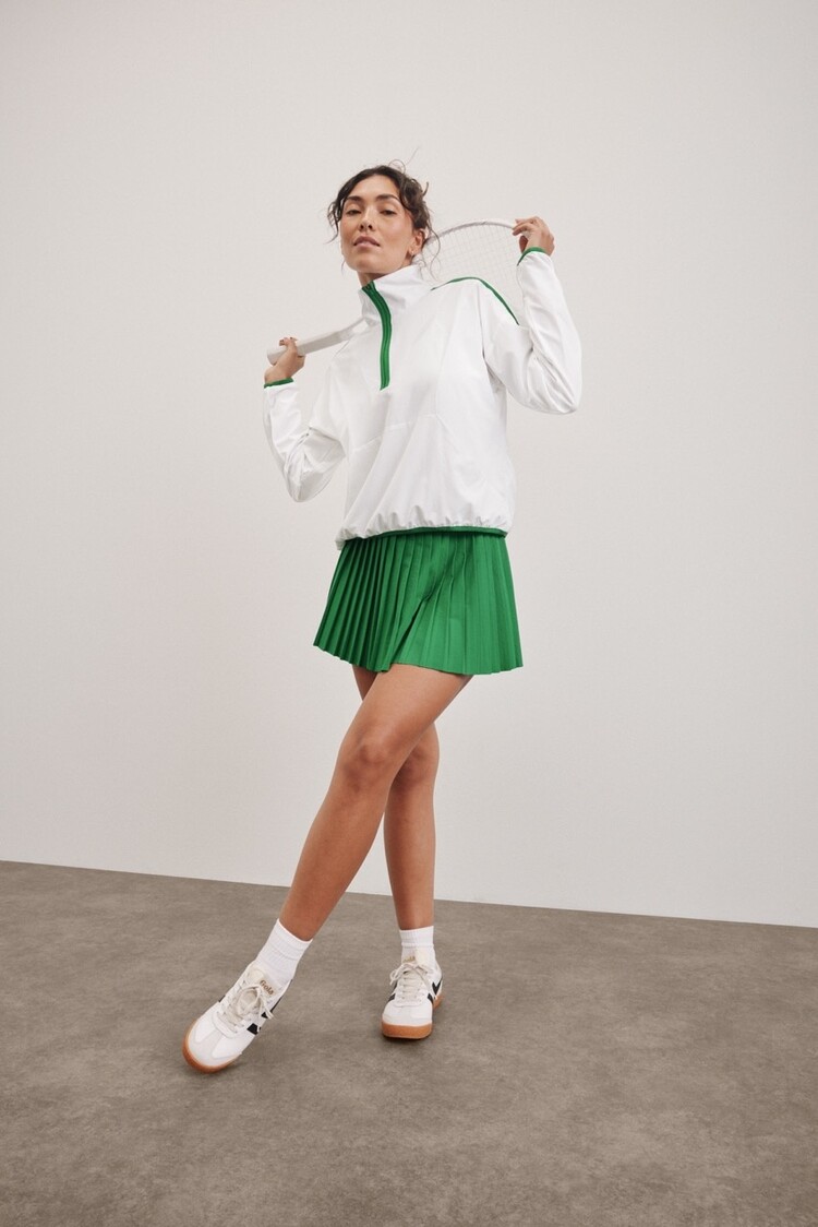 Beyond Yoga Contrast Half Zip Pullover - True White/Home Court Green (TRHCG)