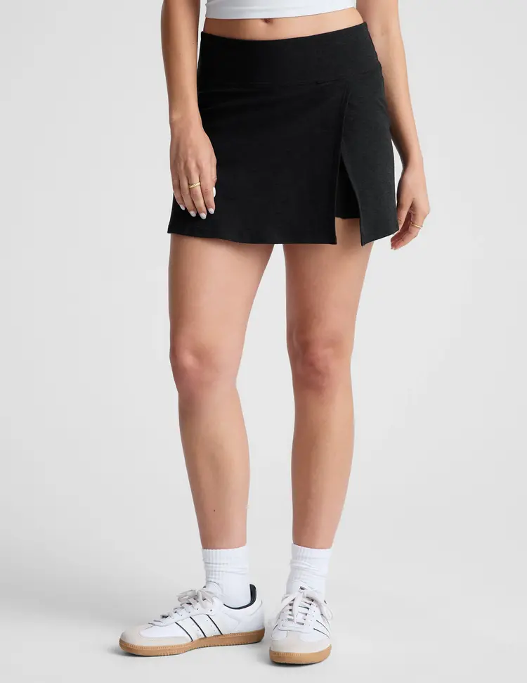 Beyond Yoga Spacedye Points Crossover Skirt - Darkest Night DRKNT