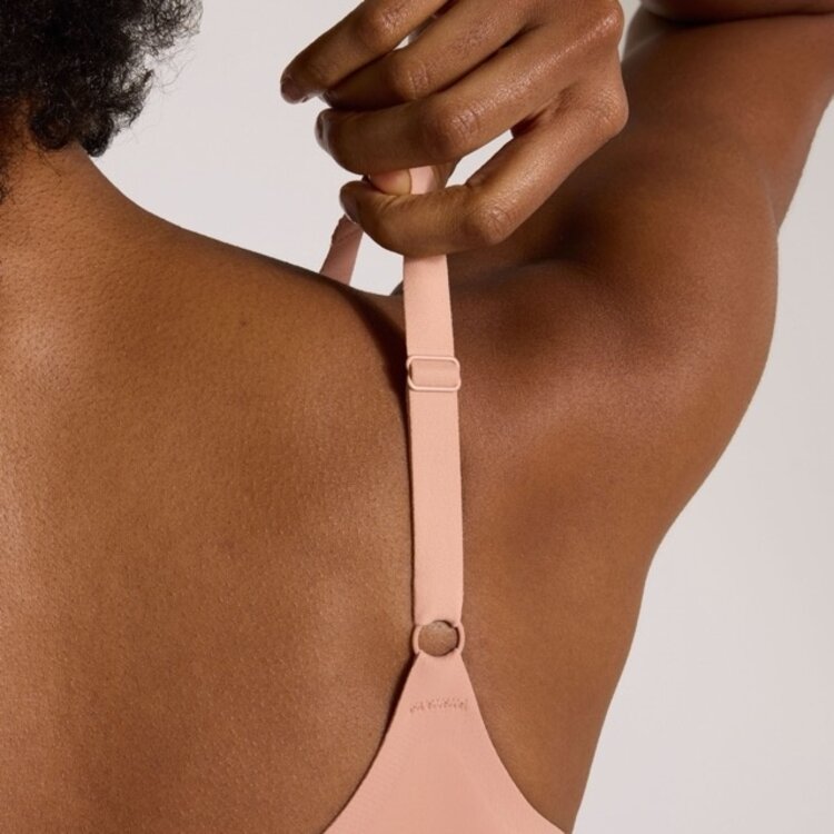 Evelyn & Bobbie Structured Scoop Bralette - Himalayan Salt